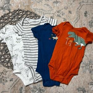 Bundle baby boy Carter’s bodysuits